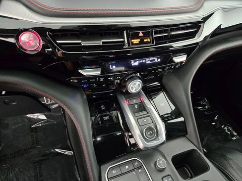 Used 2022 Acura MDX A-Spec AWD/4WD image 24