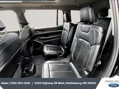Used 2021 Jeep Grand Cherokee L Limited image 18