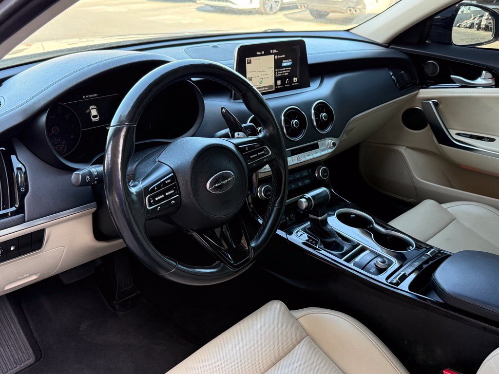 Used 2018 Kia Stinger Premium AWD/4WD image 7