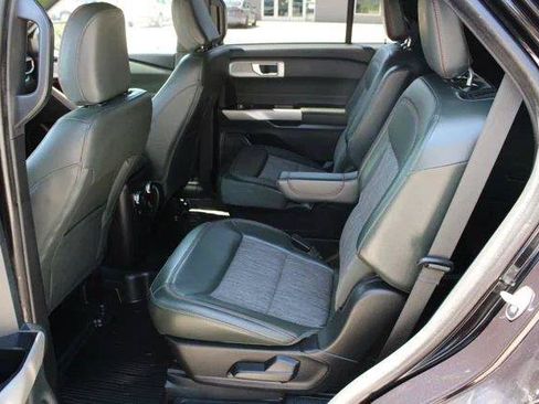 Used 2023 Ford Explorer Timberline w/ Timberline Technology Package AWD/4WD image 8
