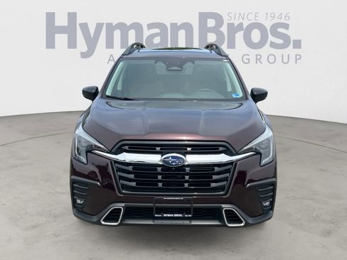 Certified 2025 Subaru Ascent Touring AWD/4WD image 9