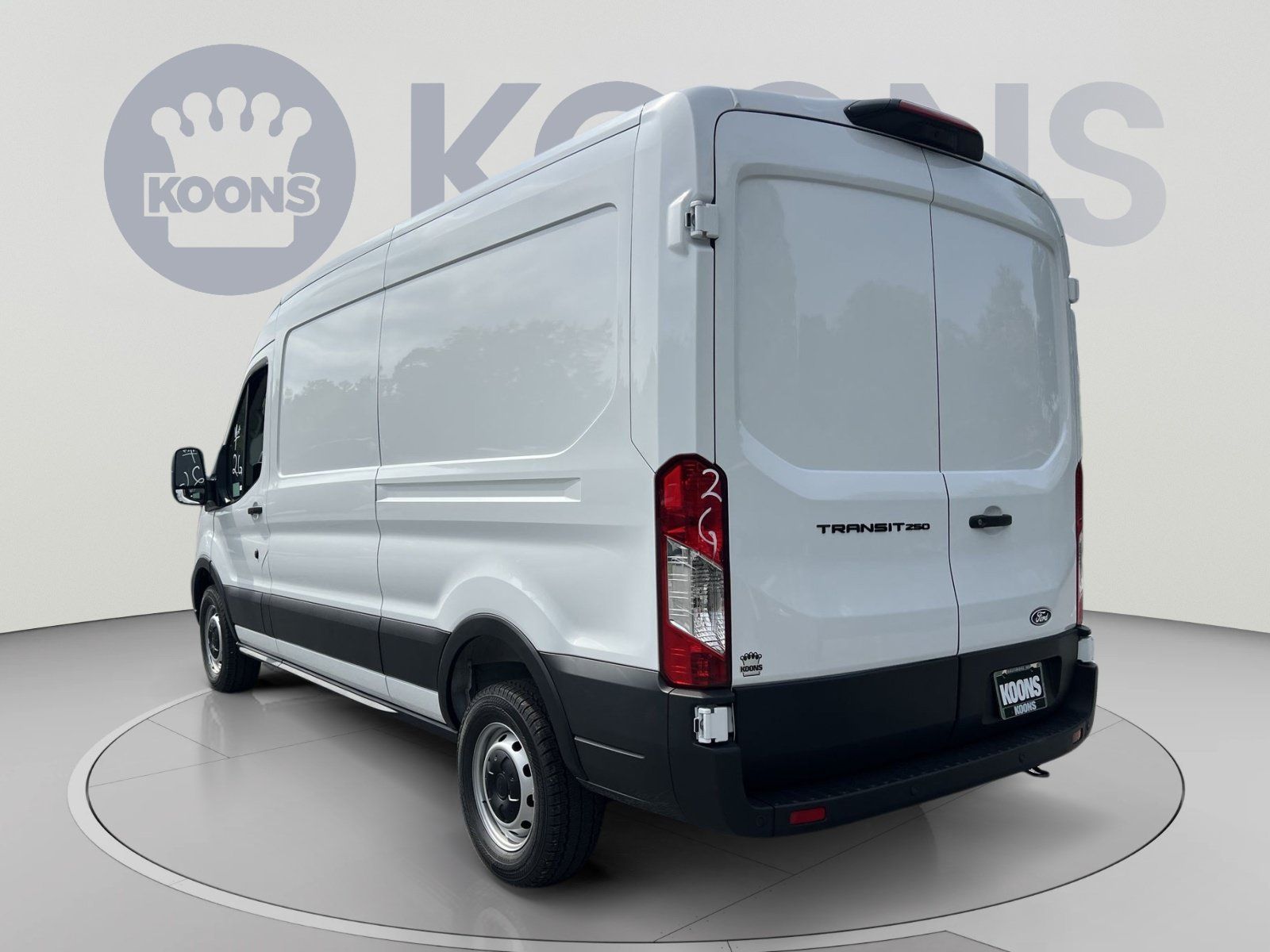 New 2026 Ford Transit 250 148 Medium Roof w/ Load Area Protection Package RWD image 4