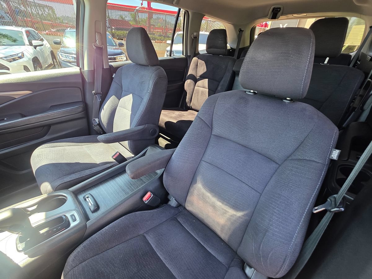 Used 2017 Honda Pilot EX image 23