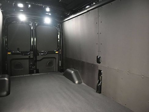 New 2026 Ford Transit 250 148 Medium Roof w/ Exterior Upgrade Package RWD image 18