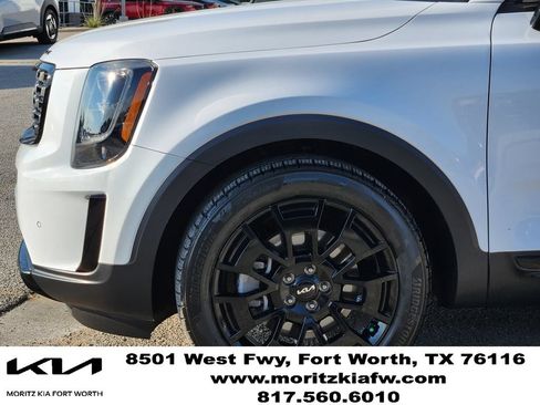 Certified 2022 Kia Telluride SX w/ Nightfall Edition Package AWD/4WD image 8
