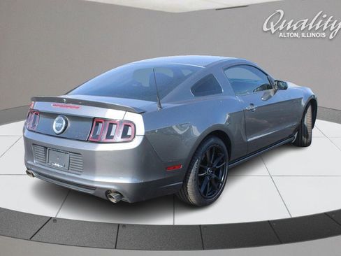 Used 2014 Ford Mustang Coupe image 4