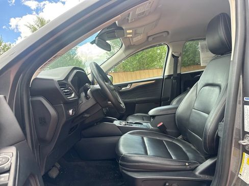 Certified 2021 Ford Escape Titanium AWD/4WD image 13