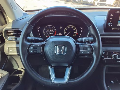 Certified 2024 Honda Pilot Touring image 15