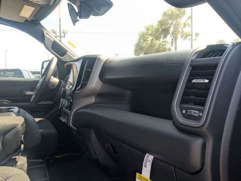 New 2026 RAM 1500 Classic Warlock AWD/4WD image 39