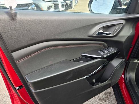 New 2026 Chevrolet Trax RS w/ Driver Confidence Package image 21