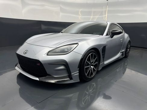 Used 2022 Toyota GR86 image 7