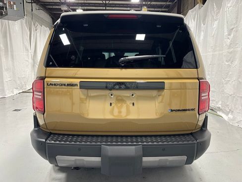 Used 2025 Toyota Land Cruiser w/ Premium Package AWD/4WD image 6