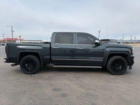 Used 2017 GMC Sierra 1500 Denali w/ Denali Ultimate Package image 4
