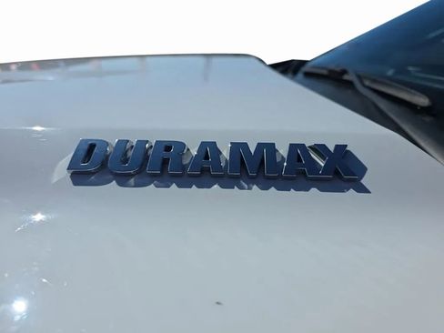 Used 2021 Chevrolet Silverado 1500 LT w/ Z71 Off-Road Package image 9