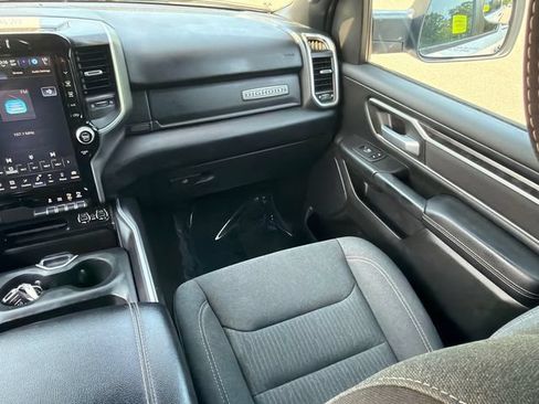 Used 2023 RAM 1500 Big Horn AWD/4WD image 18