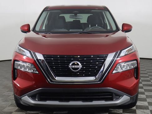 Used 2023 Nissan Rogue SV image 9