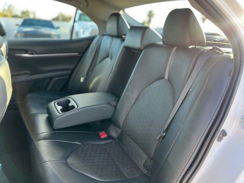 Used 2021 Toyota Camry XSE w/ Navigation Upgrade Package image 18