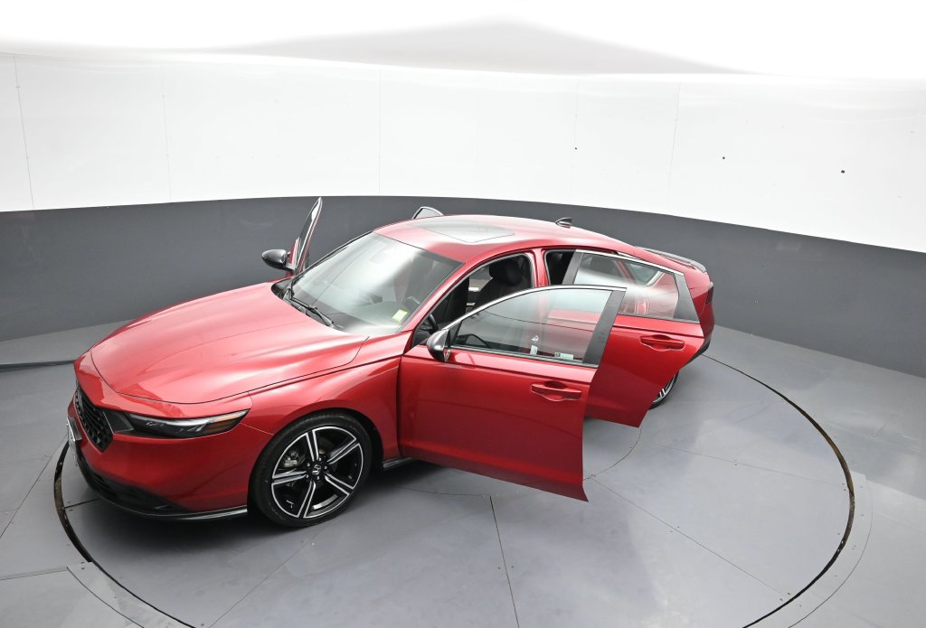 Certified 2025 Honda Accord Sport image 44