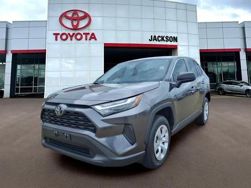 Certified 2024 Toyota RAV4 LE AWD/4WD image 1