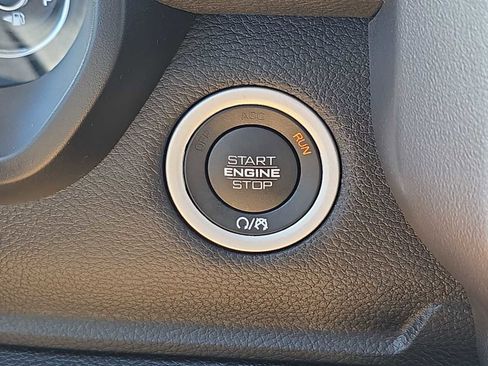 Used 2020 RAM 1500 Big Horn image 24