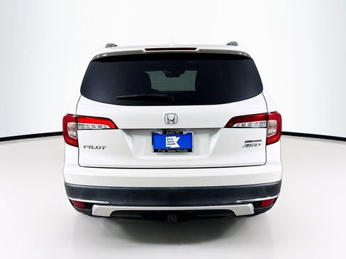 Used 2019 Honda Pilot Touring image 6