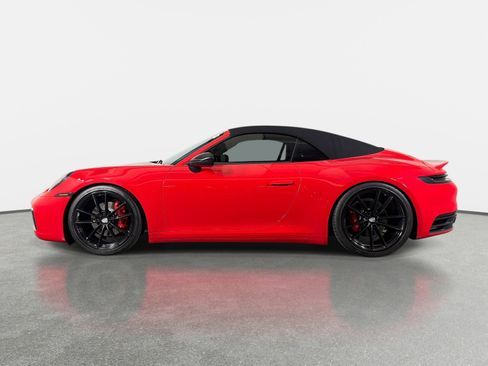 Used 2022 Porsche 911 Carrera RWD image 6
