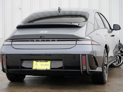 Used 2023 Hyundai Ioniq 6 SEL w/ Cargo Package image 4