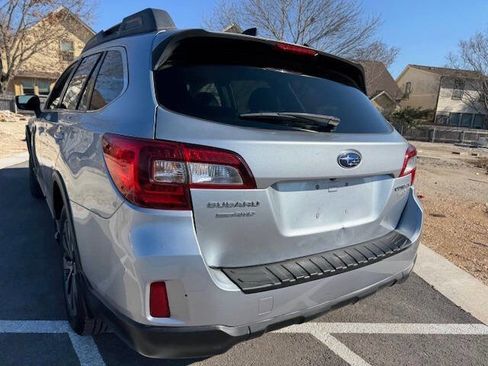 Used 2016 Subaru Outback 2.5i Limited image 13