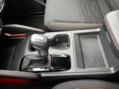 Used 2025 Nissan Frontier PRO-4X image 24