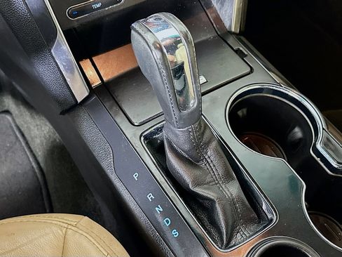 Used 2017 Ford Explorer Limited FWD image 22
