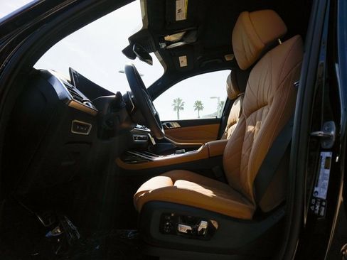 New 2026 BMW X7 xDrive40i w/ Executive Package image 10