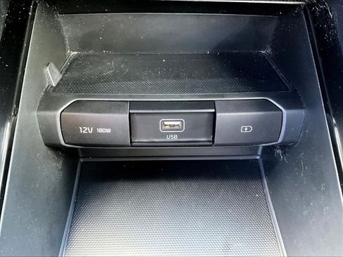 Used 2021 Kia Telluride S FWD image 16