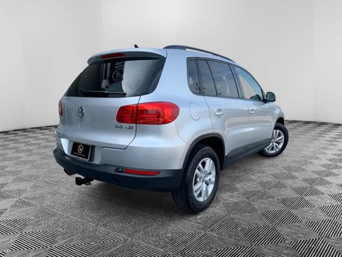 Used 2015 Volkswagen Tiguan S FWD image 6