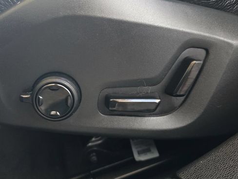 Used 2019 Volvo S60 T5 Inscription FWD image 18