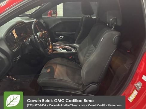 Used 2018 Dodge Challenger R/T w/ Blacktop Package image 11