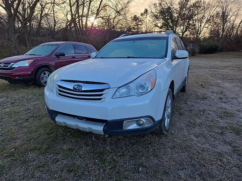 Used 2012 Subaru Outback 2.5i Limited w/ Moonroof Pkg image 1