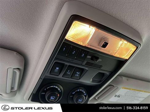 Used 2018 Toyota 4Runner TRD Off-Road Premium image 38