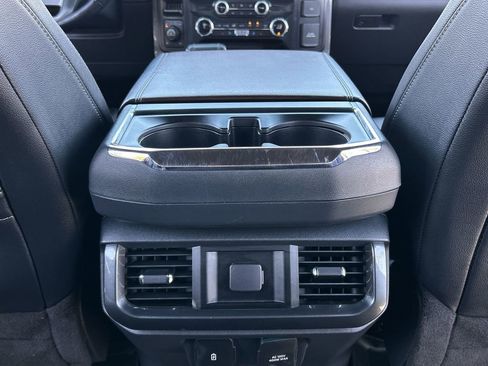 Used 2022 Ford F150 Lariat AWD/4WD image 21