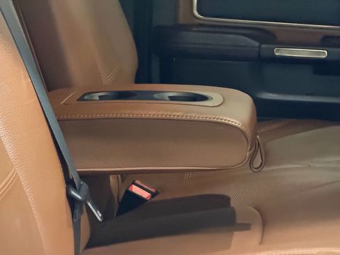 Used 2019 RAM 3500 Limited image 26