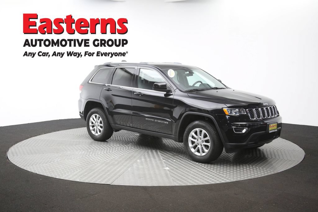 Used 2021 Jeep Grand Cherokee Laredo AWD/4WD image 53