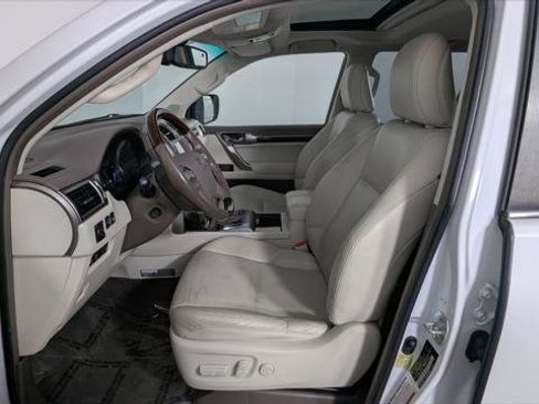 Used 2018 Lexus GX 460 Luxury image 14