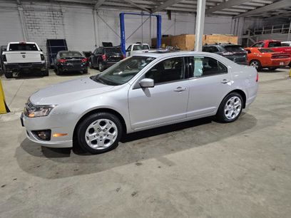 Used 2011 Ford Fusion SE w/ 202A Rapid Spec Order Code