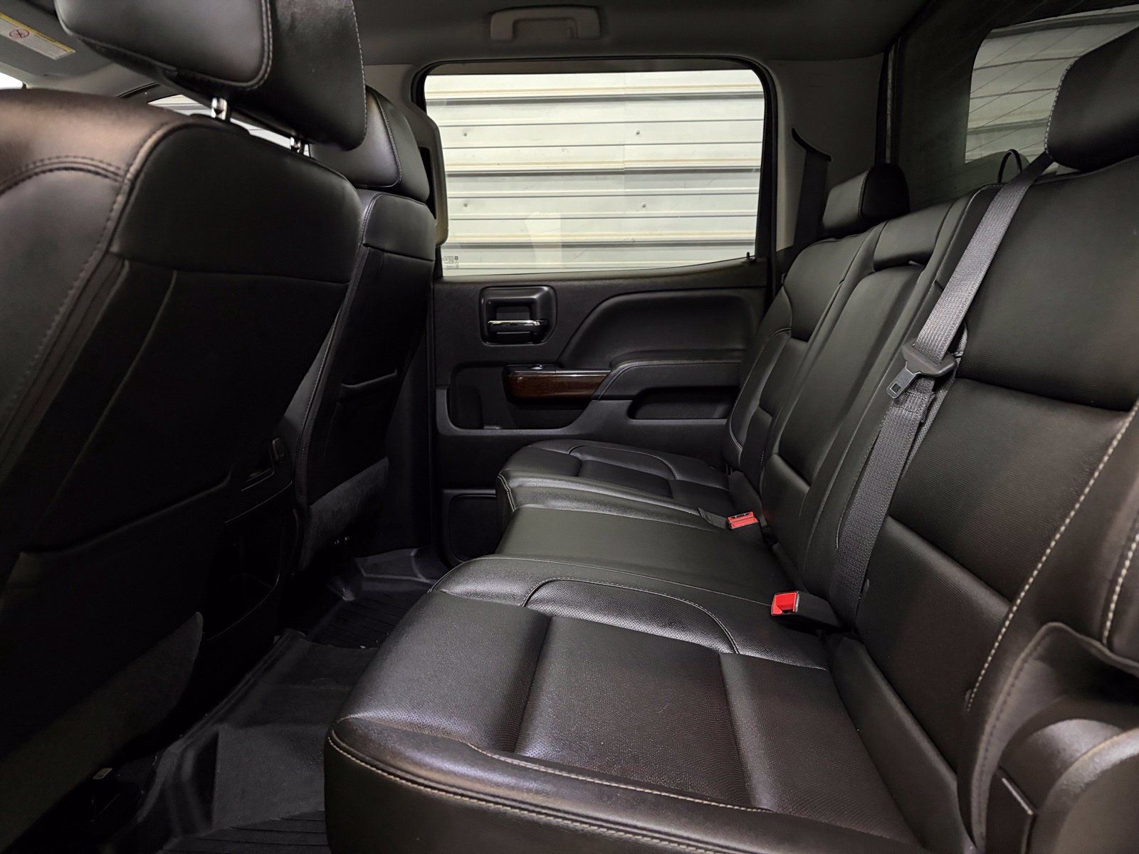 Used 2019 GMC Sierra 2500 SLT w/ Duramax Plus Package AWD/4WD image 24