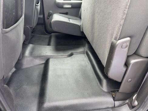 Used 2013 Chevrolet Silverado 3500 W/T image 16