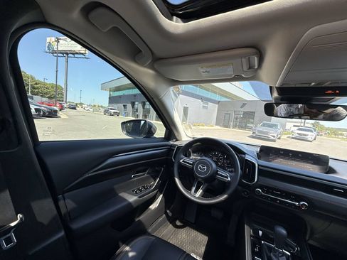 Used 2025 MAZDA CX-50 AWD 2.5 S w/ Weather Package image 15