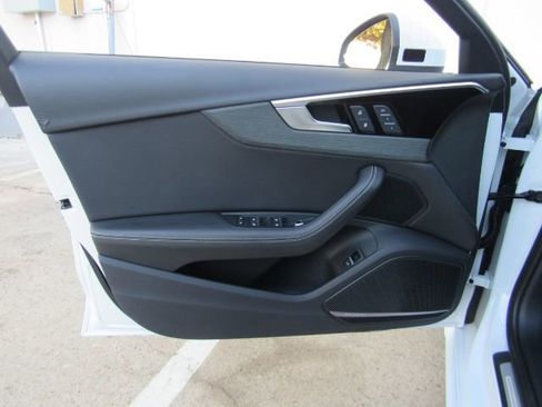 Used 2023 Audi A4 2.0T Premium Plus image 14