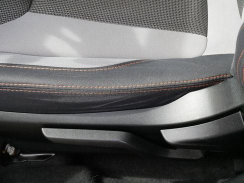 Used 2019 Subaru Crosstrek 2.0i Premium w/ Moonroof Package image 20