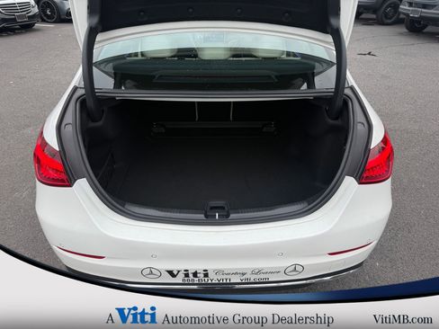 Used 2025 Mercedes-Benz C 300 4MATIC Sedan image 23