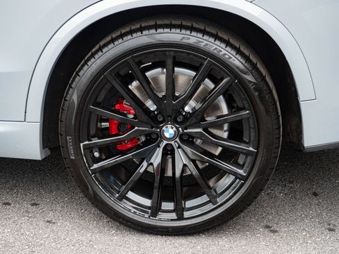 Used 2025 BMW X5 M60i AWD/4WD image 37