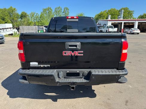 Used 2017 GMC Sierra 1500 SLE w/ Elevation Edition AWD/4WD image 4